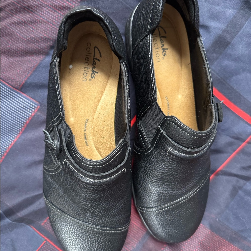 Clarks Women’s Black Leather Loafers